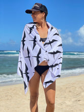 Load image into Gallery viewer, 'IWA Yin Yang Ho'āuna Towel