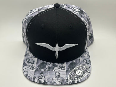 'IWA Mō'ī Snapback (Silver Embroidery)