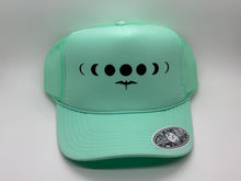 Load image into Gallery viewer, &#39;IWA + Moon Trucker (Mint+Black Bird)