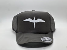 Load image into Gallery viewer, &#39;IWA Bird Trucker (Gray+White Bird)