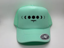 Load image into Gallery viewer, &#39;IWA + Moon Trucker (Mint+Black Bird)
