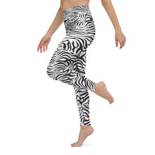 Load image into Gallery viewer, &#39;IWA Zebra Wāhine Leggings