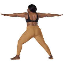 Load image into Gallery viewer, Classic &#39;IWA Pocket Leggings (SANDY BUM)