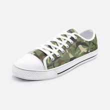 Load image into Gallery viewer, Camo Green &#39;IWA Low Top Canvas Shoes