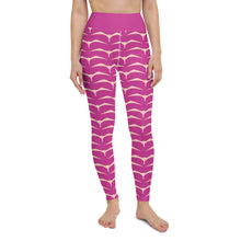 Load image into Gallery viewer, &#39;IWA Mermaid Scales Wāhine Leggings (Dragonfruit)