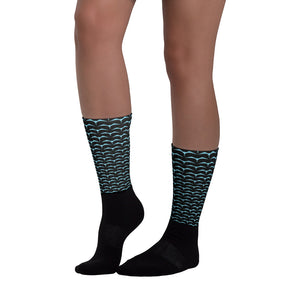 'IWA Mermaid Scales Socks in Ka'iwakīloumoku-Black n Blue