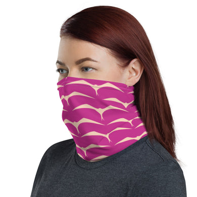 'IWA Mermaid Scales Neck Guard in DragonFruit