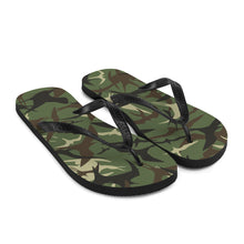 Load image into Gallery viewer, Camo Green &#39;IWA Slippers